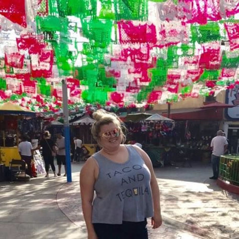 Meet your Posher, Whitley